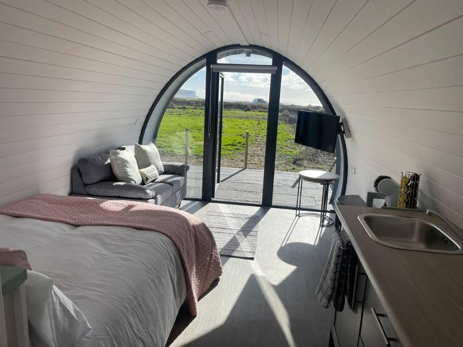 Gaoth Na Mara Pod Appartement Doolin Buitenkant foto