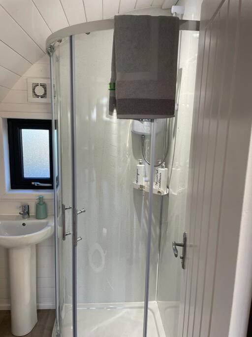 Gaoth Na Mara Pod Appartement Doolin Buitenkant foto